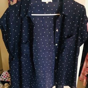 Button down, short sleeved woman’s shirt XL